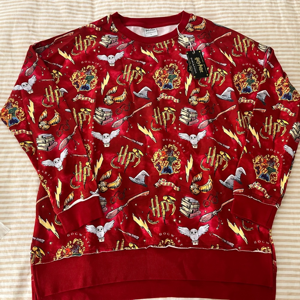 NWT- Bums & Roses Red Harry Potter Sweatshirt